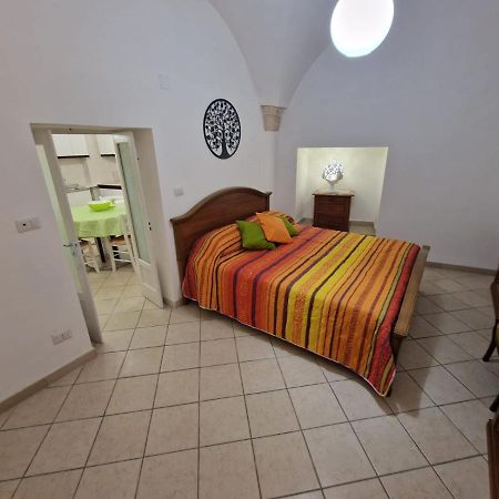 チステルニーノ Casa Scheleddヴィラ エクステリア 写真