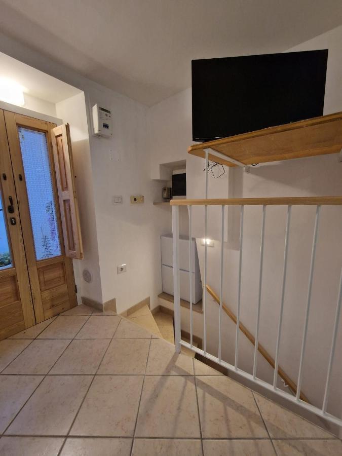 チステルニーノ Casa Scheleddヴィラ エクステリア 写真